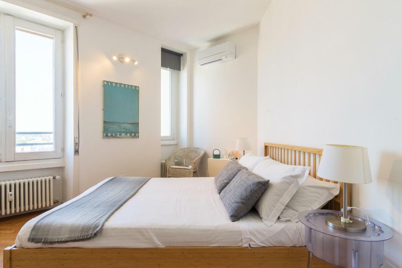 Joivy Homey 1-Bed With View Near Citylife Милано Екстериор снимка