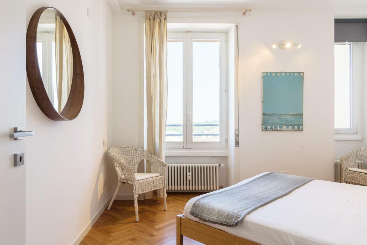 Joivy Homey 1-Bed With View Near Citylife Милано Екстериор снимка